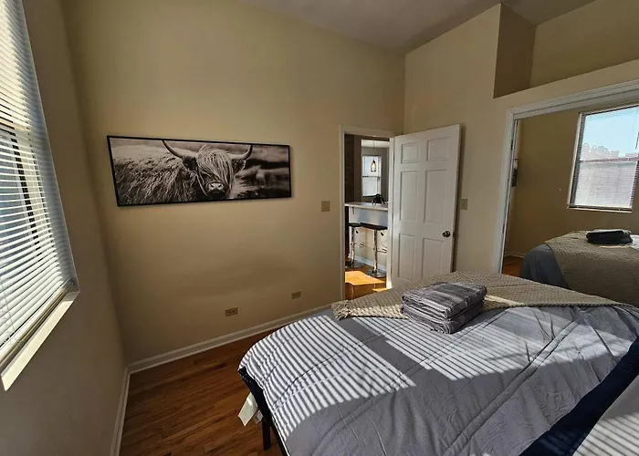 Two Bedroom West Loop