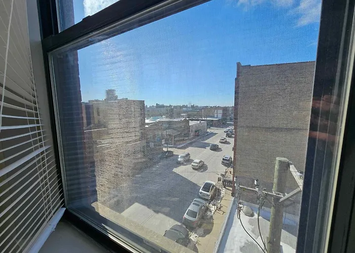 Two Bedroom West Loop